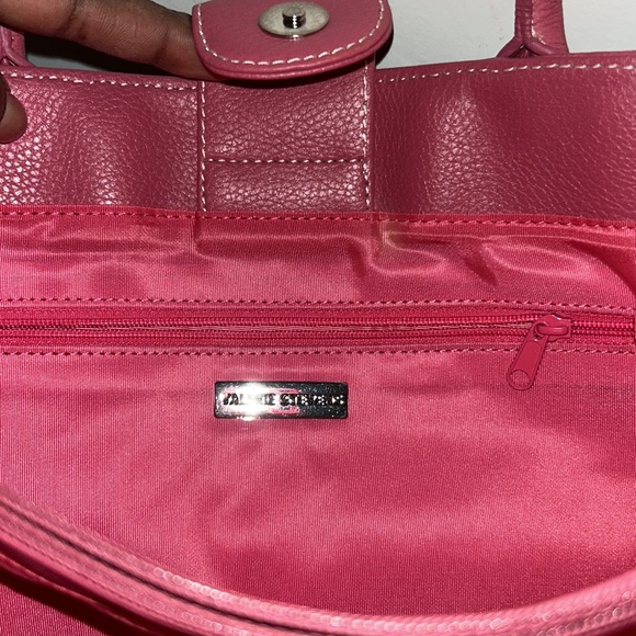 Pink Purse. - Picture 4 of 11